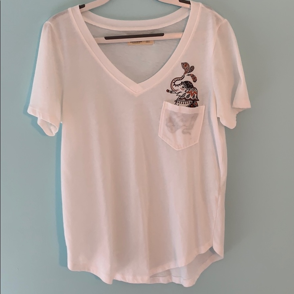 Hollister tee